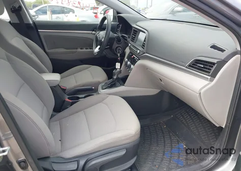 2020 Hyundai Elantra Sel z USA, uszkodzony, nr VIN 5NPD84LF0LH544040